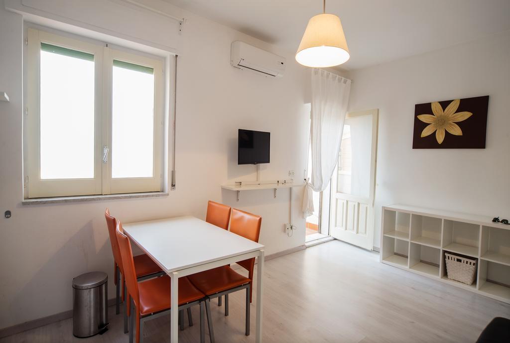 La Terrazza Sul Mare Apartment Летояни Екстериор снимка
